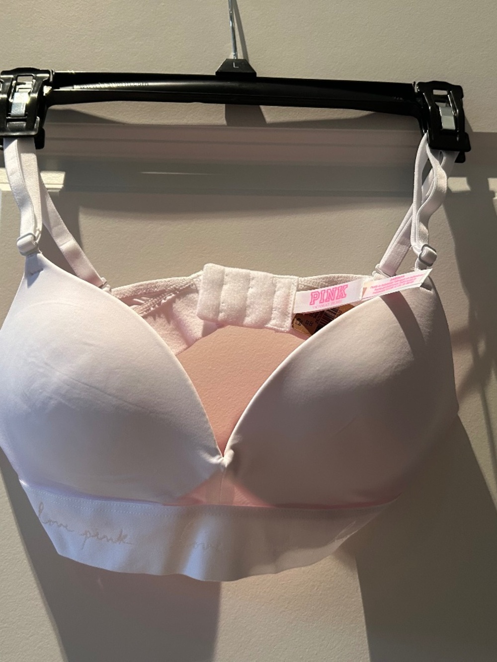 Victoria Secret PINK WEAR EVERYWHERE WIRELESS PUSH-UP BRA White Size 34B